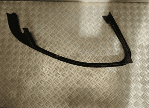 Bmw F40 ramka drzwi prawa przednia 7464802 7464804 9