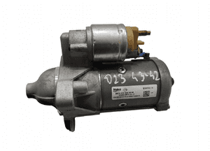 Rozrusznik nissan navara iv D23 NP300 2.3 dci 233009813R 2015-2022 1