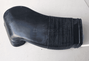 Audi A4 A6 rura ssąca powietrza 8D0129617AA 2