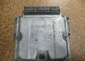 Sterownik silnika renault laguna 1.9DCI 0281011101 3