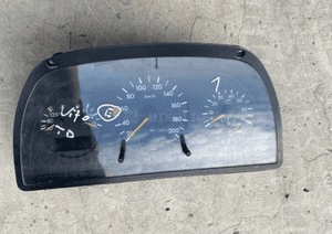 Mercedes Vito 638 licznik zegar europa 2,3 turbo diesel 2