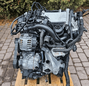 Audi A4 A5 A6 Q5 ddd det deta silnik kompletny 1