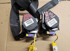 Vw  Jetta pas bezpieczeństwa przedni prawy lub lewy  1K4857706AF 1K4857705AF 7