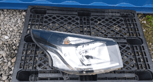 Lampa prawa przód renault trafic iii 15- 260109424R no 754/010 1