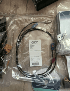 Zestaw do systemu lokalizacji Audi TT 8S7051889 4