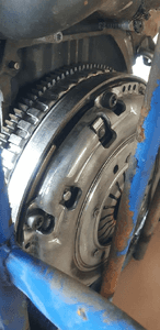 Silnik słupek blok silnika jedna turbina Renault Trafic III Vivaro B 1.6 DCI R9M R9M413 R9M 413 R9MH413 7
