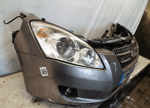 Kompletny przód, zderzak przód, pas przedni, ćwiartki, fartuchy podłużnice kia ceed 1.6 crdi diesel halogeny lampy 8Q piaskowy 4