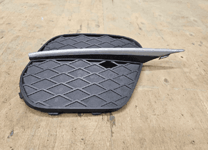 Kratka Zaslepka 7222860 Zderzaka Prawa Boczna Listwa Srebrna Oryginal BMW X5 E70 Lift LCI 3
