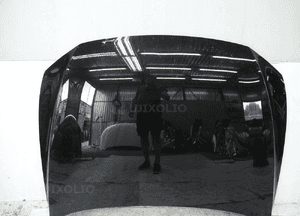 Vw passat B8 bdb oryginalna maska małe wgniecenie na górze 1
