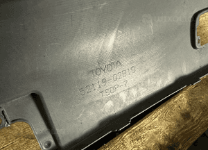 Zderzak przód przedni toyota corolla x E15 lift 52119-02B10 oryginał cały 7