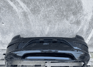 Zderzak tyl tylny vw arteon 3G8  dol spojler caly 1