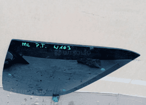 Szyba karoseryjna prawy tył tylna prawa Mercedes ML W163 A1639700450 2