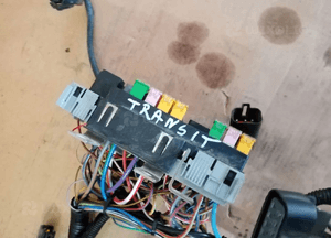Skrzynka bezpieczników wiązka instalacja Ford Transit MK7 2.2 CDI 6C1T-9K499-KH 11