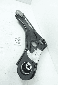 WAHACZ PRAWY PRZÓD RENAULT MEGANE IV 5