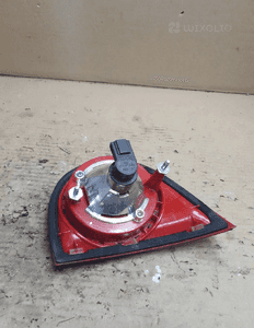 Vw Golf V 5 Lampa Tyl Tylna Lewa W klapię 3