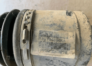 Półoś prawy przód przednia prawa JEEP GRAND CHEROKEE 3.0 CRD P52104590AA 4