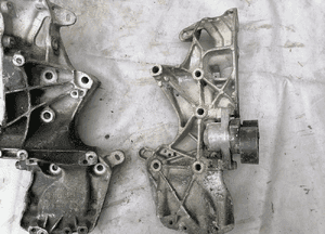 Łapa alternatora Renault Scenic I 96-03r 037811 2