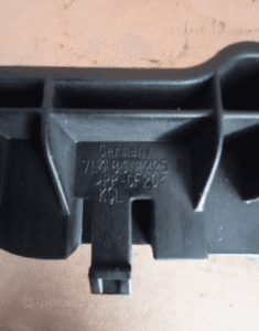 Ślizg wspornik osłony pasa bagażnika VW Touareg 7L6864225B 4