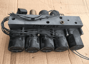 Blok zaworowy DUNLOP RANGE ROVER P38