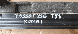 Belka wzmocnienie zderzaka tył absorber VW Passat B6 Kombi 7