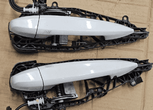 BMW X5 F15   klamka zewnętrzna prawa lewa      A300 Alpinweiss 4
