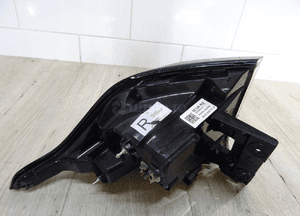 Lampa prawy tył Kia Sportage V 5 LED 92402R2100 7