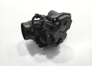 Przepustnica bmw 1 ii F20 2.0D 8512452 2015-2019 lift 2