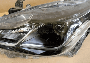 Lampa lewa reflektor lewy toyota corolla E21 sedan led 19- 3