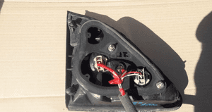 Lexus RX300 lampa tyl tylna w klape  lewa 02 4