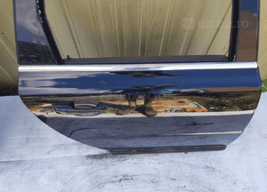 Drzwi prawy tyl volvo V70 iii kompletne w kolor 3