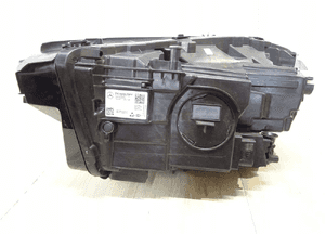 MERC. GLA W247 lampa prawa full led A2479066401KZ 8