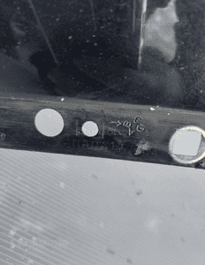 Błotnik lewy przód mercedes W204 8