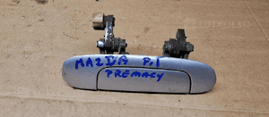 Klamka prawy tył tylna prawa Mazda Premacy 1