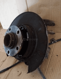 Zwrotnica piasta lewy tył tylna lewa VW Touareg 7L 3