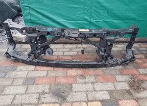 Land rover discovery iii pas przedni okular 1