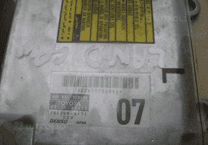 Toyota Land Cruiser 120 sensor sterownik airbag