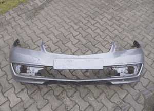 Mercedes c klasa W204 zderzak przedni 1