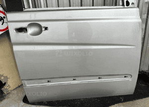 mercedes  VITO VIANO 639 drzwi prawe srebrne  ocynk lakier 744 5