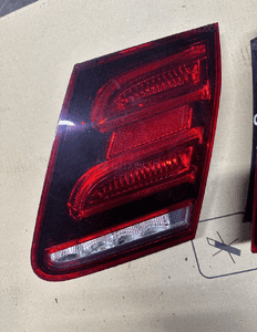 MERCEDES E 212 sedan  lampa tylna  led lift lewa prawa 9