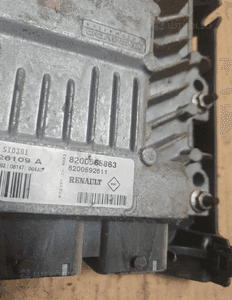} KOMPUTER RENAULT S122326109A 8200565863 SID301 6