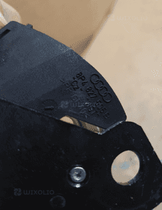 Zamek klapy tył audi A4 B7 kombi nr 8E9827520 / 8P4827505B 3
