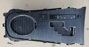 Toyota Avensis T27 panel środkowy schowek dekor 1