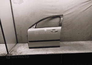 Drzwi przód przednie lewe volvo V50 S40 ii 488-46 złoty szampanski 1