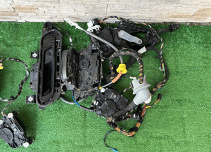 Zamek zamki drzwi soft close dociągi bmw 7 i7 G70 9