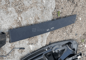 MERCEDES GL ML 164 drzwi prawe lewe przód listwa chrom zamek lakier 775  723 9