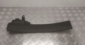 Bmw F44 listwa progowa prawy tył 7475710 2