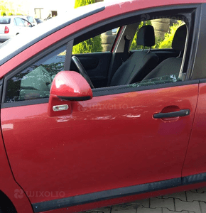 Citroen C4 drzwi przednie  LEWE EKQD 4