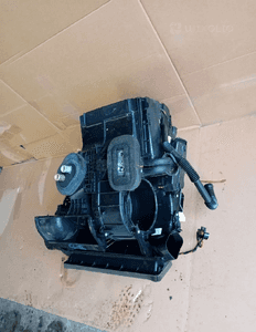 Nagrzewnica powietrza Renault Clio III 8200296678 5