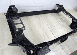 Audi Q7 Q8 pas przedni wzmocnienie 4M0805594A 13