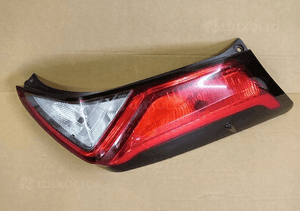 Lampa prawa tylna prawy tył toyota aygo ii 2 led lift 18-22 1